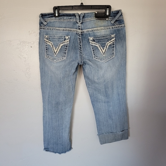 Vigoss The Chelsea Capri Sz 11 Embellished Pockets Stitching Light Wash Denim - Picture 6 of 11